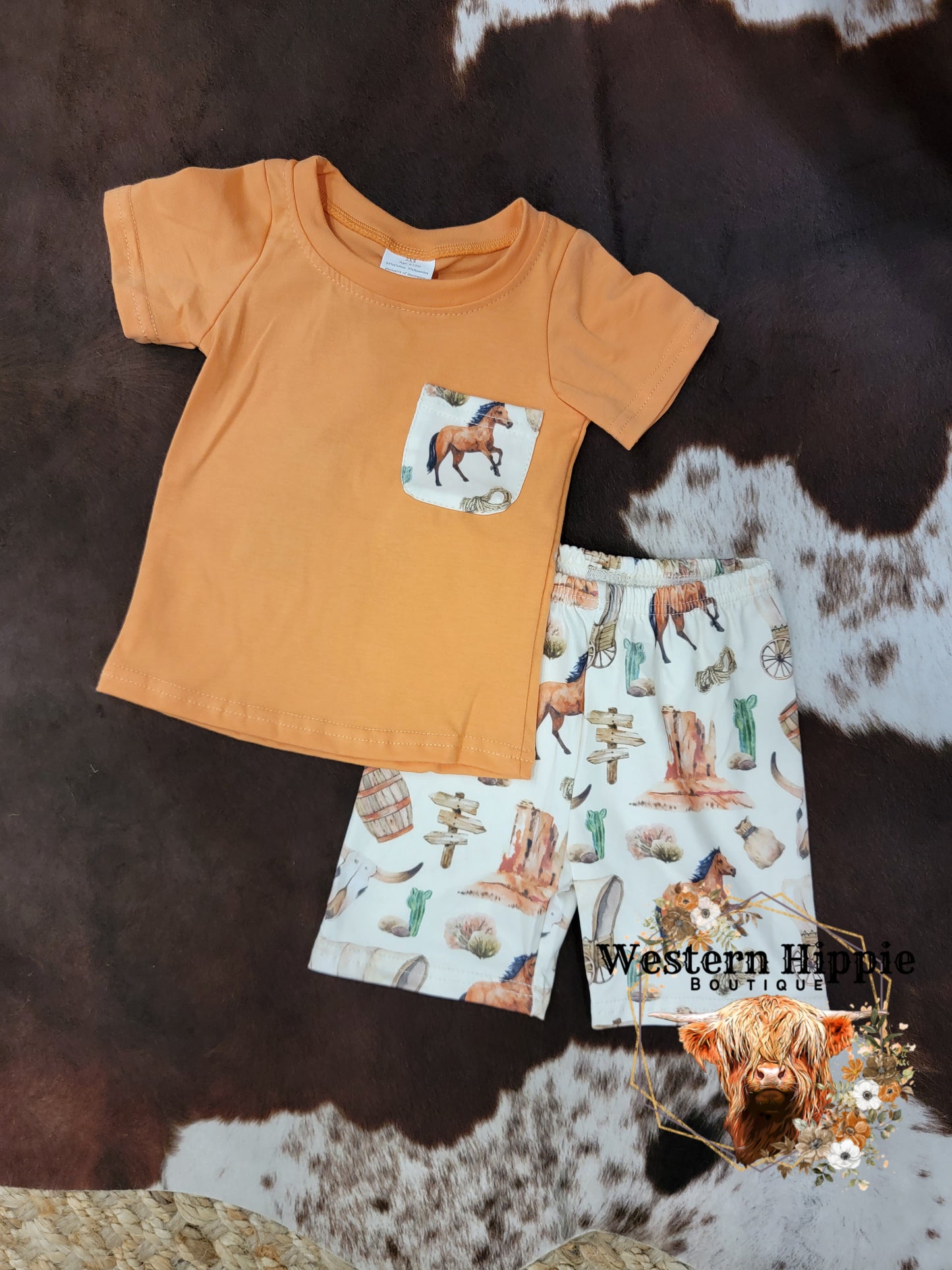 Runnin' wild shorts set