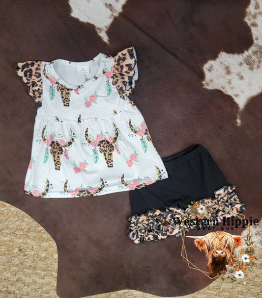 Leopard cow skull ruffle shorts set