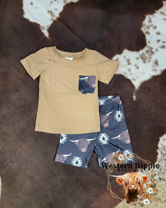 Western life shorts set